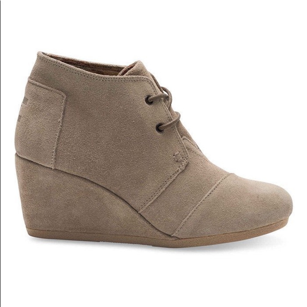 toms desert wedge bootie